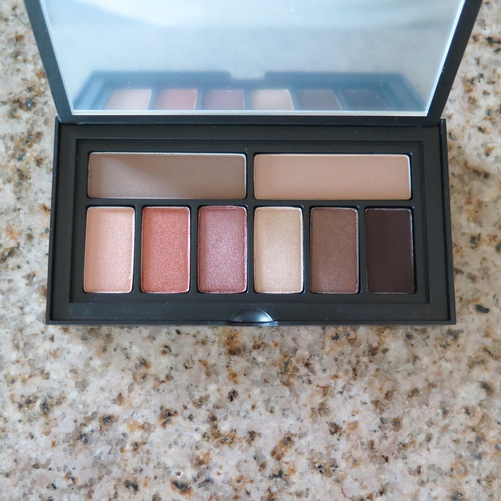 SMASHBOX Cover Shot Eyeshadow Palette in NEUTRALS